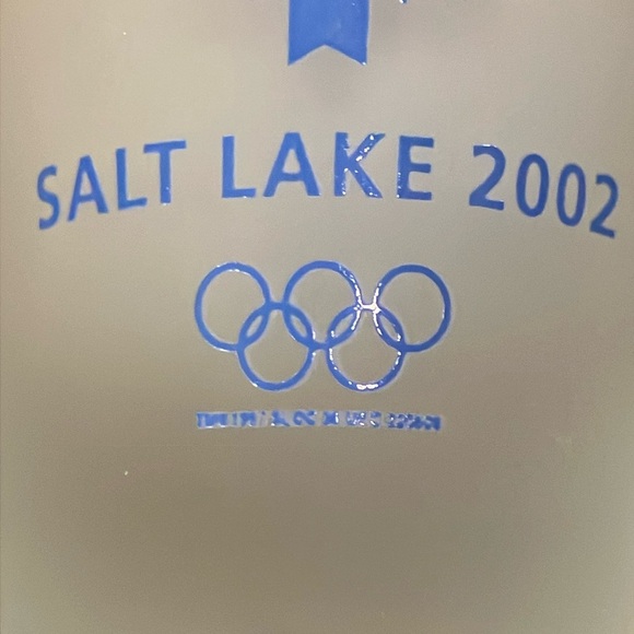 Collectible good condition Salt Lake 2002 Olympics Shot Glass - Picture 2 of 6
